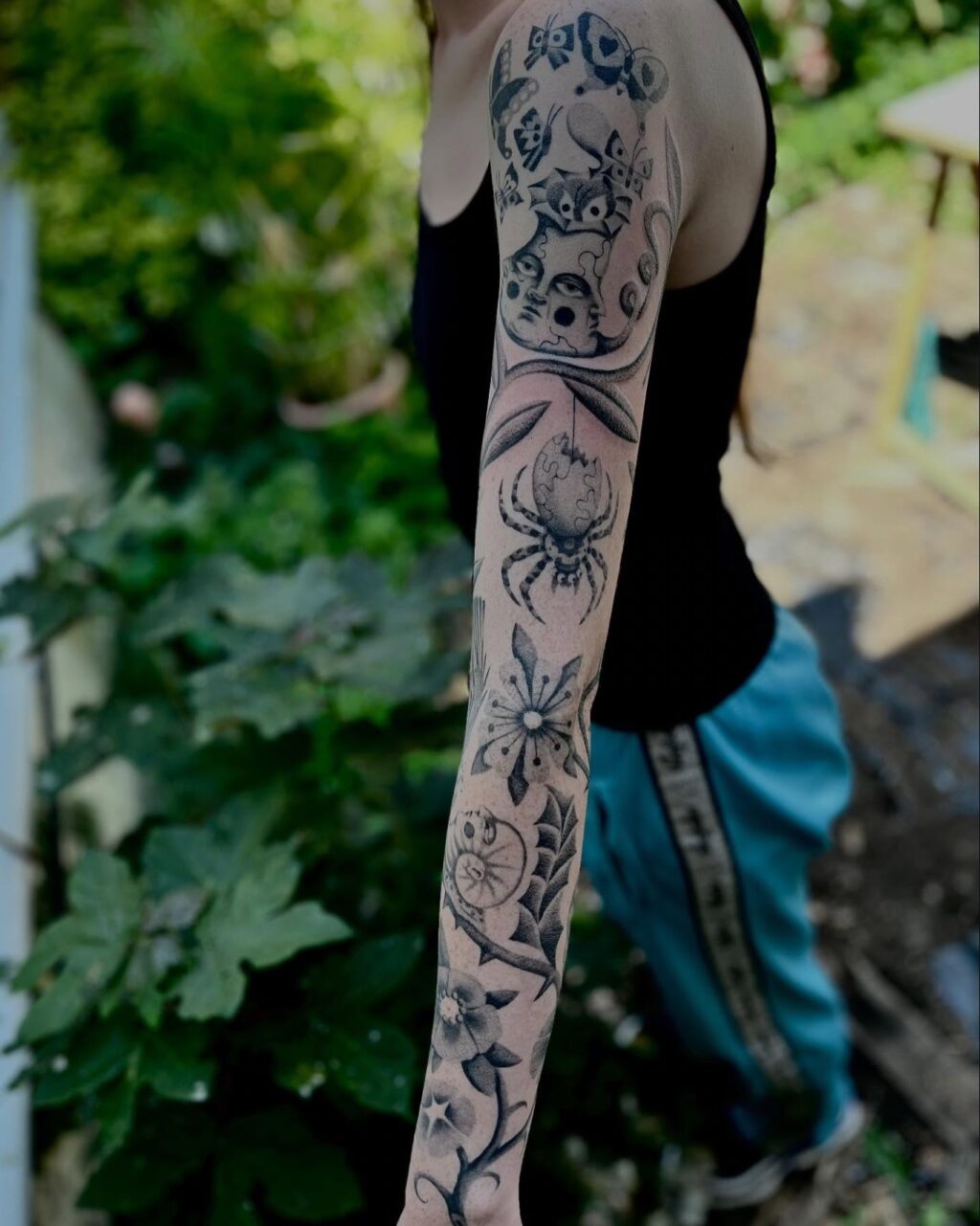 Instagram post from lafumisterie.tattoo. This post is in position 5.