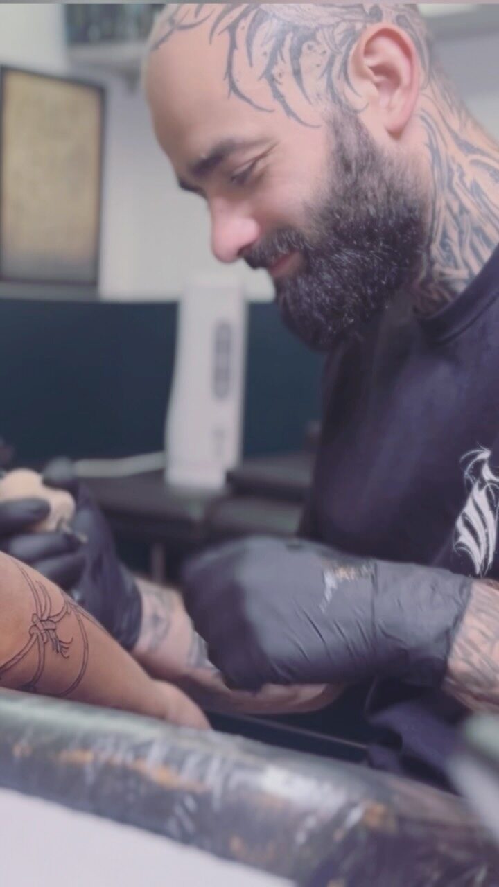 Instagram post from lafumisterie.tattoo. This post is in position 16.