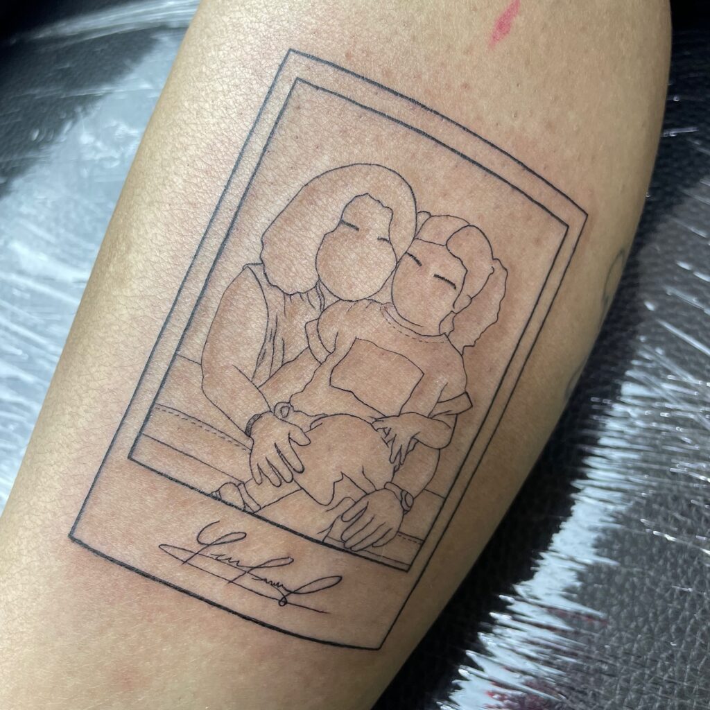 Instagram post from lafumisterie.tattoo. This post is in position 2.