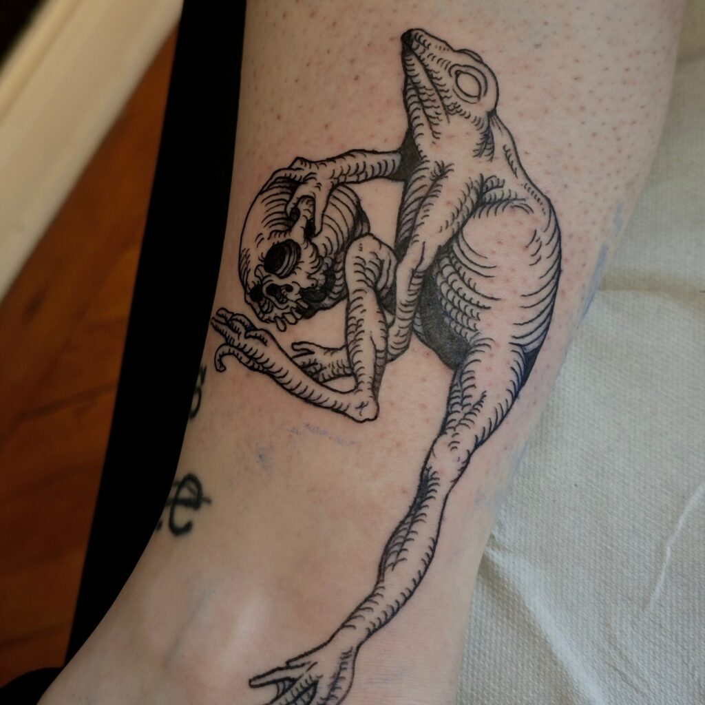 Instagram post from lafumisterie.tattoo. This post is in position 2.