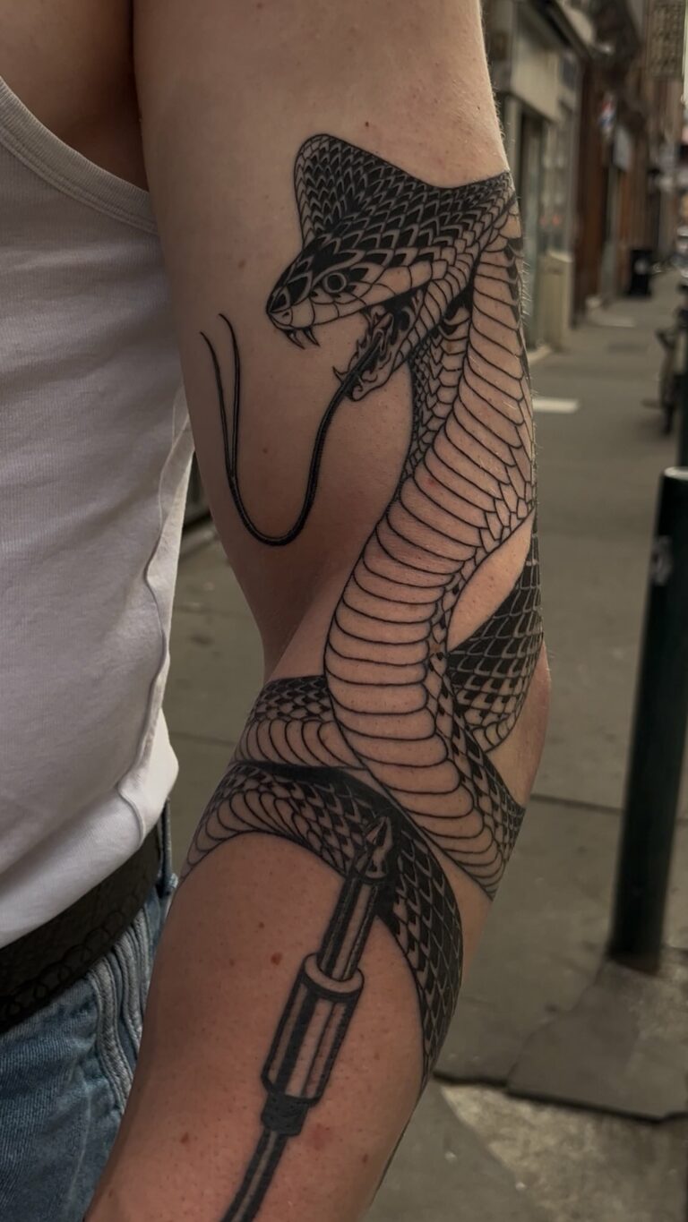 Instagram post from lafumisterie.tattoo. This post is in position 5.
