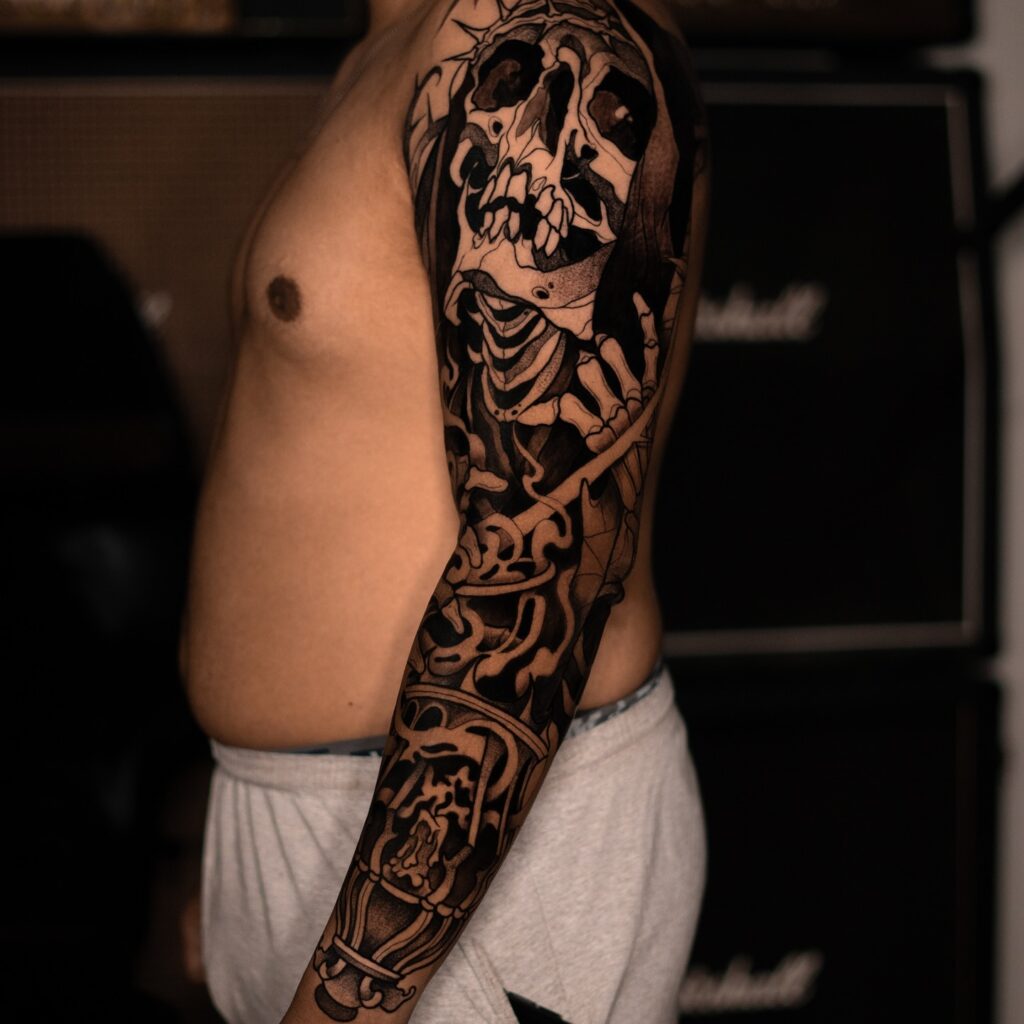 Instagram post from lafumisterie.tattoo. This post is in position 5.