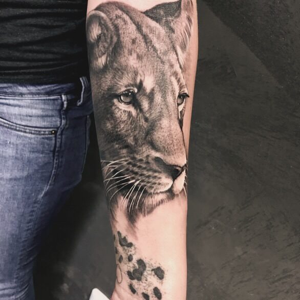 Instagram post from lafumisterie.tattoo. This post is in position 4.