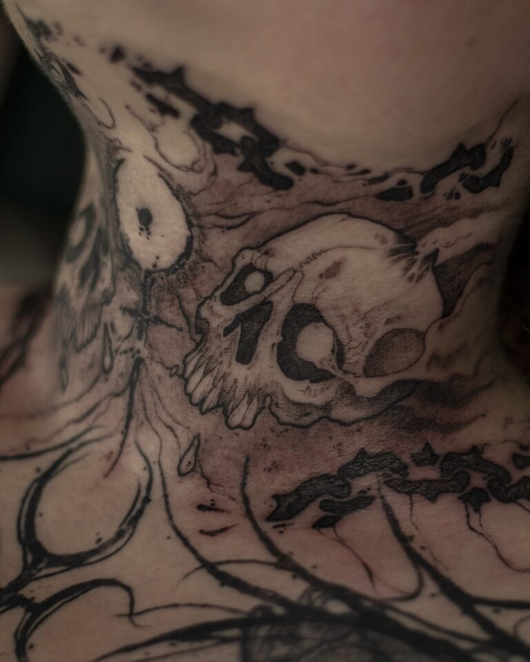 Instagram post from lafumisterie.tattoo. This post is in position 2.