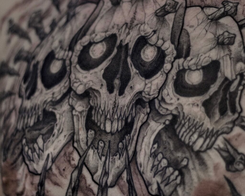 Instagram post from lafumisterie.tattoo. This post is in position 5.