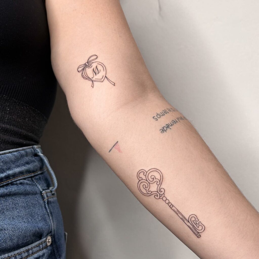 Instagram post from lafumisterie.tattoo. This post is in position 1.