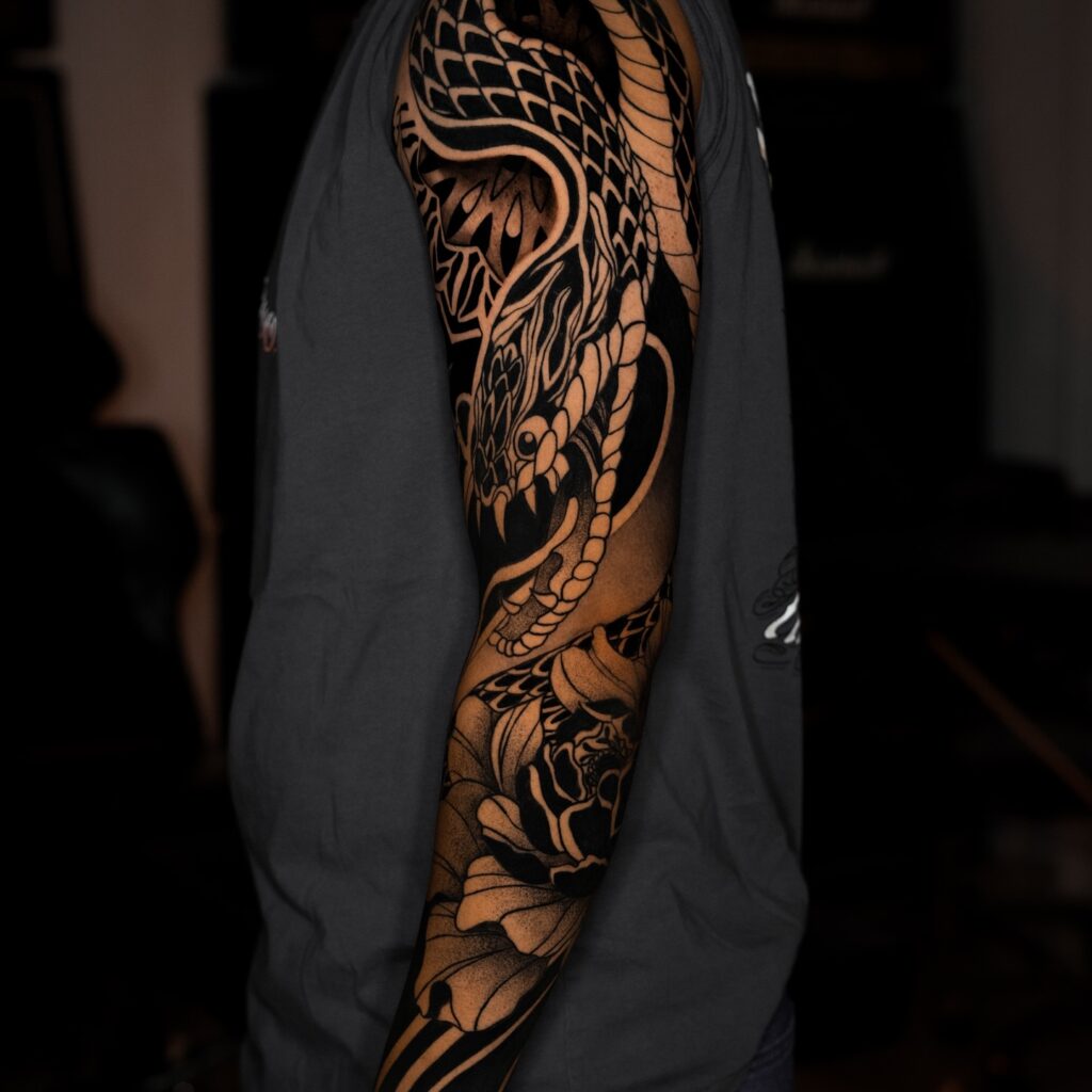 Instagram post from lafumisterie.tattoo. This post is in position 2.